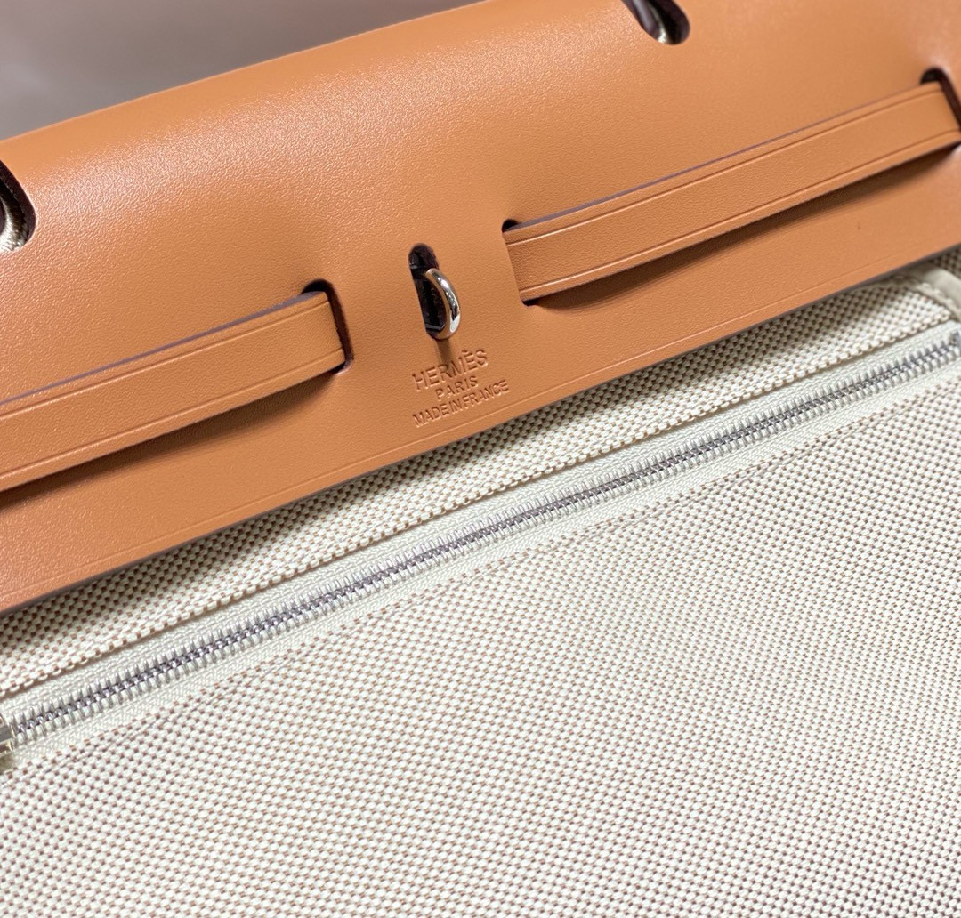 에르메스 에르백 메신저 39 H 바이킹 캔버스 헌터 팔라듐 하드웨어 에크류 베쥬 포브